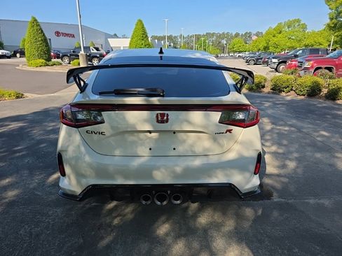 Used 2025 Honda Civic Type R image 4