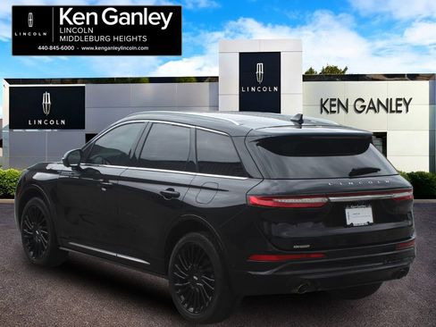 Used 2022 Lincoln Corsair Reserve w/ Equipment Group 201A AWD/4WD image 5
