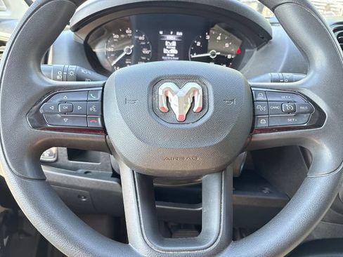 Used 2025 RAM ProMaster 3500 w/ Convenience Group FWD image 8