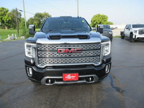 Used 2022 GMC Sierra 2500 Denali w/ Denali Ultimate Package AWD/4WD image 14