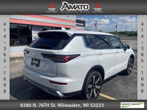 New 2025 Mitsubishi Outlander SE image 5