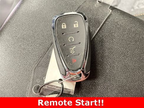 Certified 2023 Chevrolet Equinox LT image 30