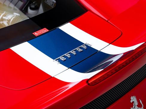 Used 2015 Ferrari 458 Speciale Coupe RWD image 39