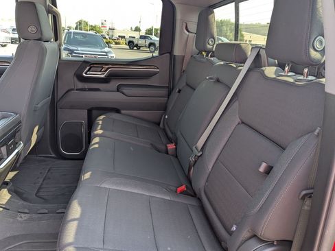Used 2024 GMC Sierra 1500 Elevation w/ Preferred Package AWD/4WD image 33