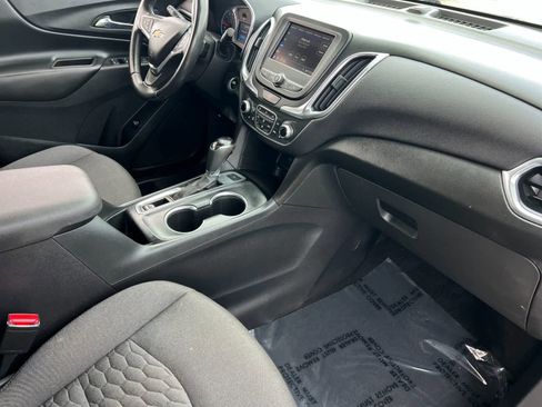 Used 2020 Chevrolet Equinox LT AWD/4WD image 17
