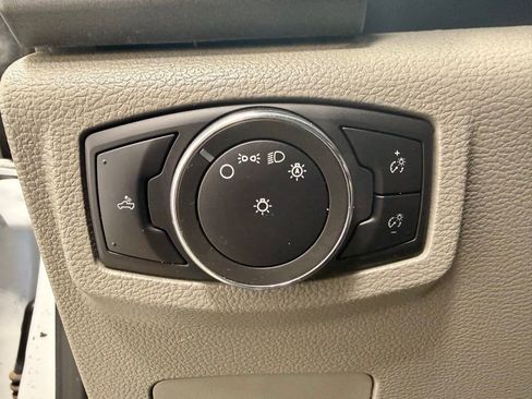 Used 2022 Ford F350 XL w/ Power Equipment Group AWD/4WD image 18