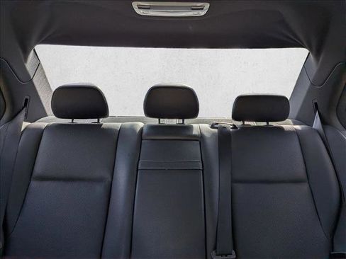 Used 2014 Mercedes-Benz C 350 Sport image 17