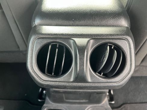 Used 2023 Jeep Wrangler Sport image 23