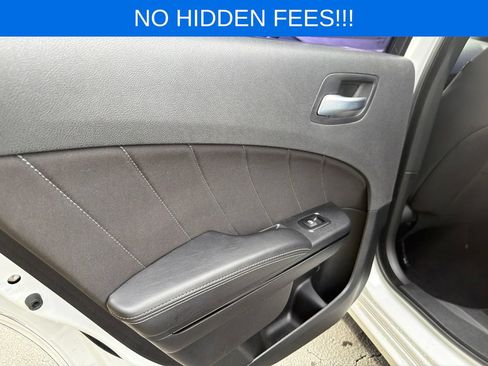 Used 2021 Dodge Charger SXT w/ Blacktop Package RWD image 29
