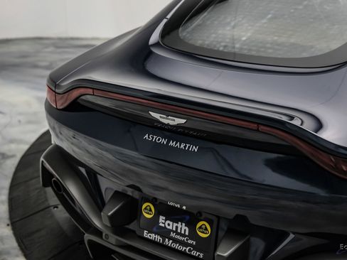 Used 2020 Aston Martin V8 Vantage Coupe RWD image 15