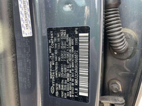 Used 2019 Hyundai Tucson SE image 17