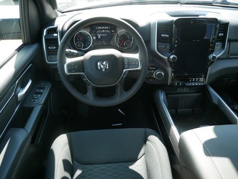 New 2026 RAM 1500 Big Horn AWD/4WD image 12