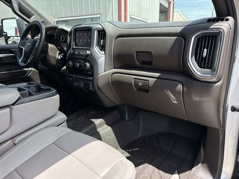 Used 2023 Chevrolet Silverado 2500 LT w/ Convenience Package AWD/4WD image 12