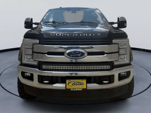 Used 2018 Ford F250 King Ranch w/ King Ranch Ultimate Package AWD/4WD image 2