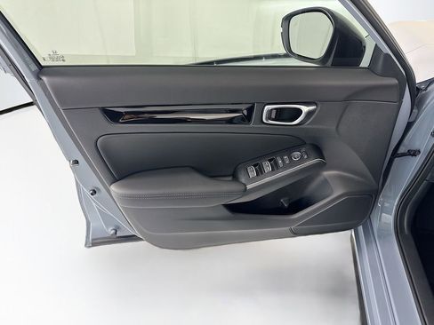 Certified 2025 Honda Civic Sport Touring image 24