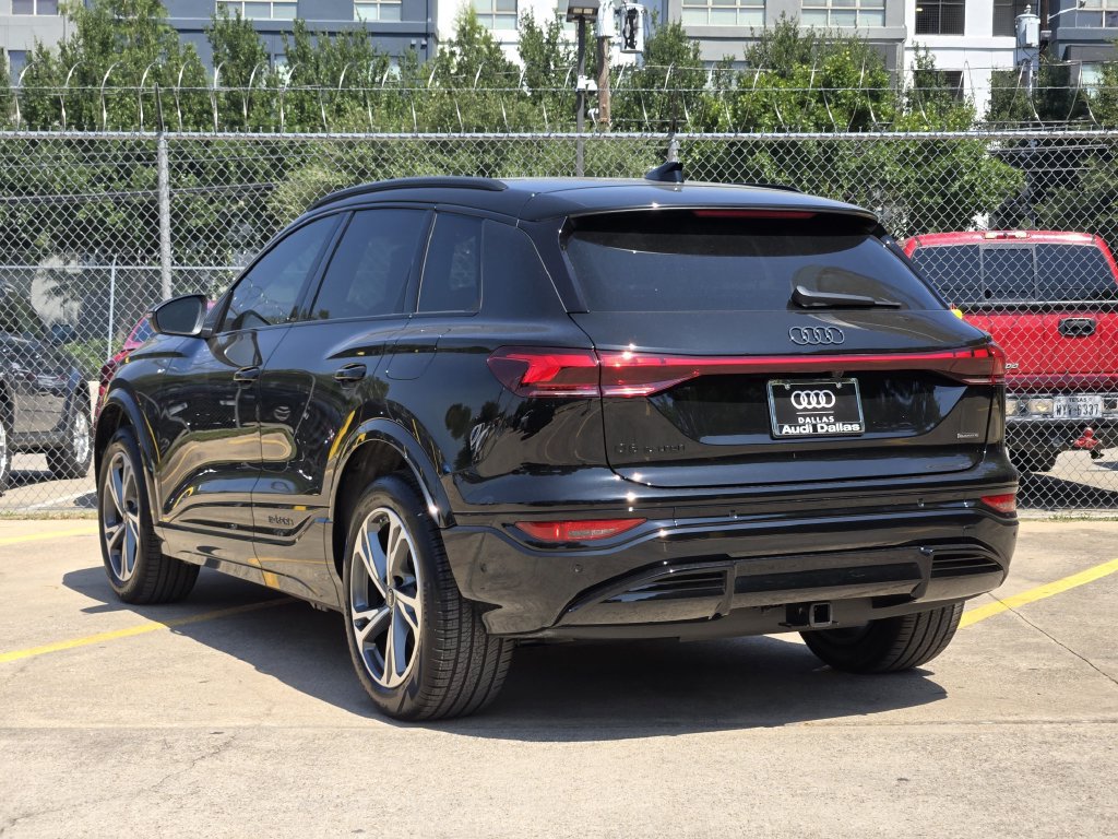 New 2027 Audi Q6 e-tron Premium Plus AWD/4WD image 11