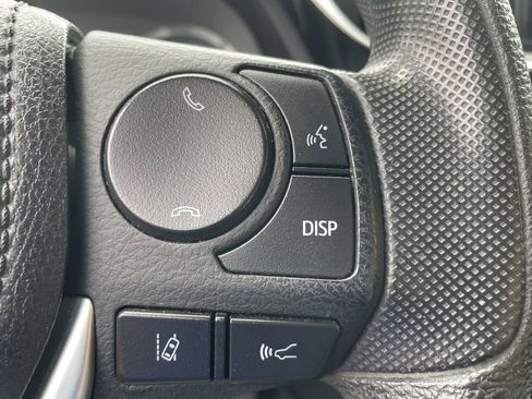 Used 2019 Toyota Corolla LE image 19