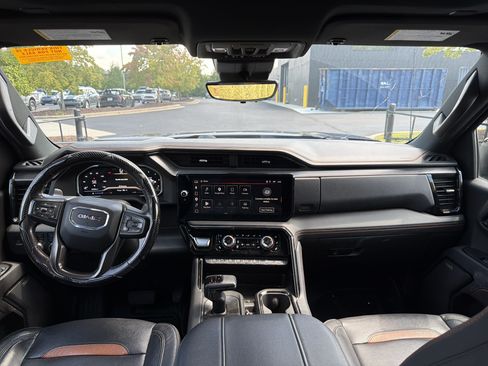 Used 2023 GMC Sierra 1500 AT4 w/ AT4 Premium Package AWD/4WD image 22