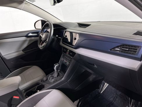 Used 2022 Volkswagen Taos SE image 26