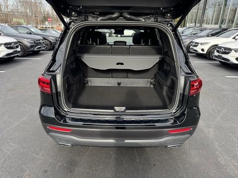 Used 2026 Mercedes-Benz GLB 250 4MATIC image 11