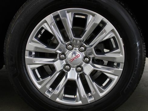 Used 2022 GMC Yukon Denali w/ Max Trailering Package AWD/4WD image 11