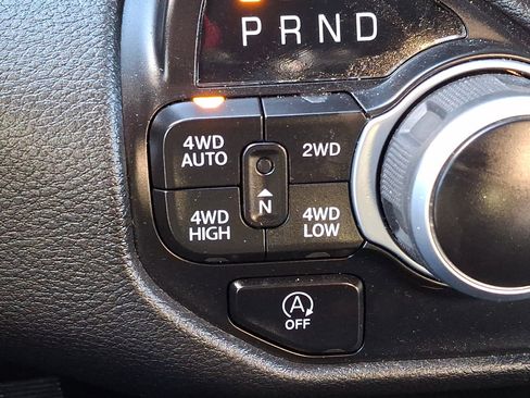 Used 2022 RAM 1500 Big Horn AWD/4WD image 31