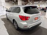 Used 2018 Nissan Pathfinder SL image 5