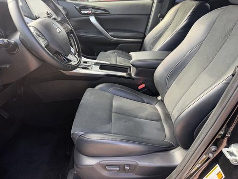 Used 2025 Mitsubishi Eclipse Cross SE AWD/4WD image 11