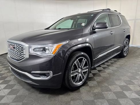 Used 2017 GMC Acadia Denali w/ Technology Package AWD/4WD image 8