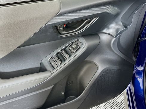 Used 2024 Subaru Crosstrek 2.0i Premium AWD/4WD image 15