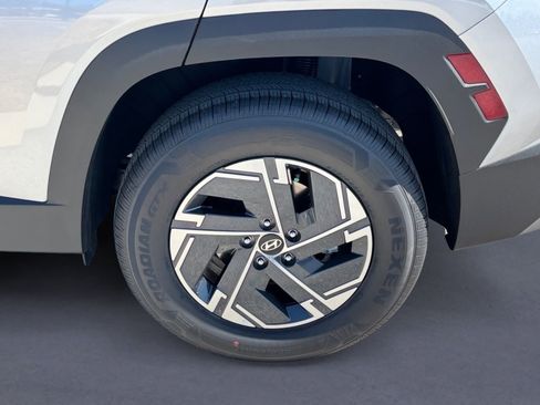 New 2026 Hyundai Tucson Blue SE image 9