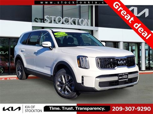 Used 2024 Kia Telluride LX image 1