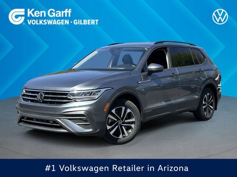 Used 2024 Volkswagen Tiguan S FWD image 1
