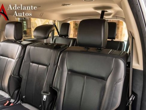 Used 2024 Ford Expedition Max XLT RWD image 9