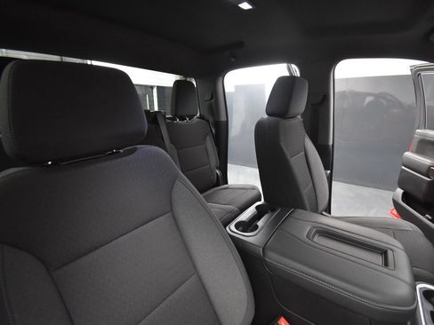 Used 2022 GMC Sierra 1500 Elevation w/ X31 Off-Road Package AWD/4WD image 17
