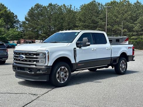 Certified 2024 Ford F250 King Ranch AWD/4WD image 3
