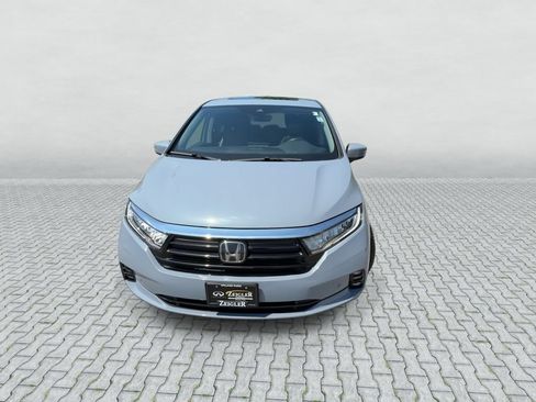 Used 2023 Honda Odyssey Touring image 3