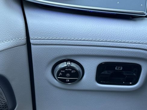 Certified 2023 Mercedes-Benz EQE 350+ SUV image 34