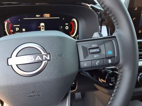 New 2026 Nissan Pathfinder Platinum AWD/4WD image 11
