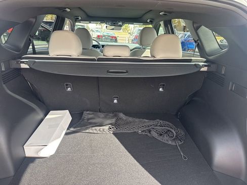 Used 2026 Hyundai Tucson Limited image 13