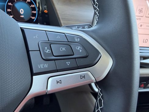 New 2026 Volkswagen Atlas SE image 28