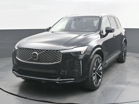 Certified 2026 Volvo XC90 B6 Ultra AWD/4WD image 1