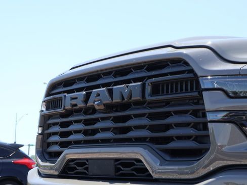 Used 2026 RAM 2500 Big Horn AWD/4WD image 2