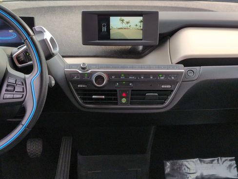 Used 2019 BMW i3 image 28