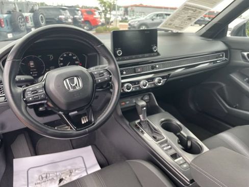 Certified 2025 Honda Civic Sport image 17
