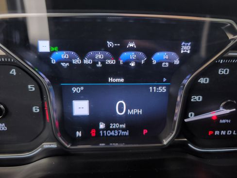 Used 2019 GMC Sierra 1500 AT4 w/ Technology Package AWD/4WD image 9