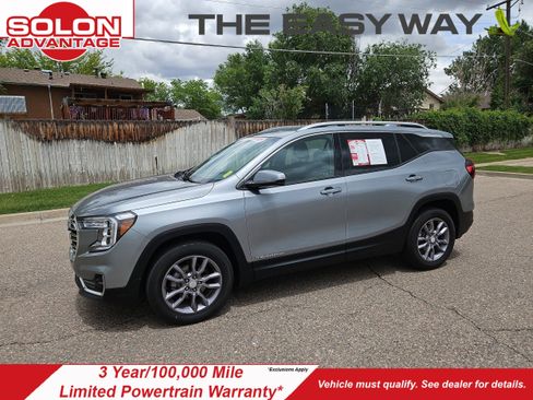 Used 2023 GMC Terrain SLT AWD/4WD image 1