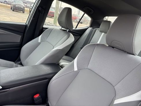 Used 2026 Toyota Camry SE FWD image 17
