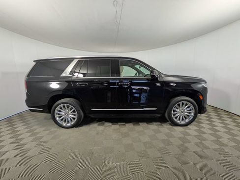Certified 2024 Cadillac Escalade Premium Luxury AWD/4WD image 36