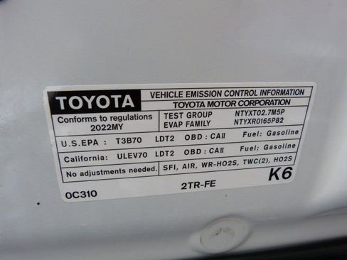 Used 2022 Toyota Tacoma SR image 45